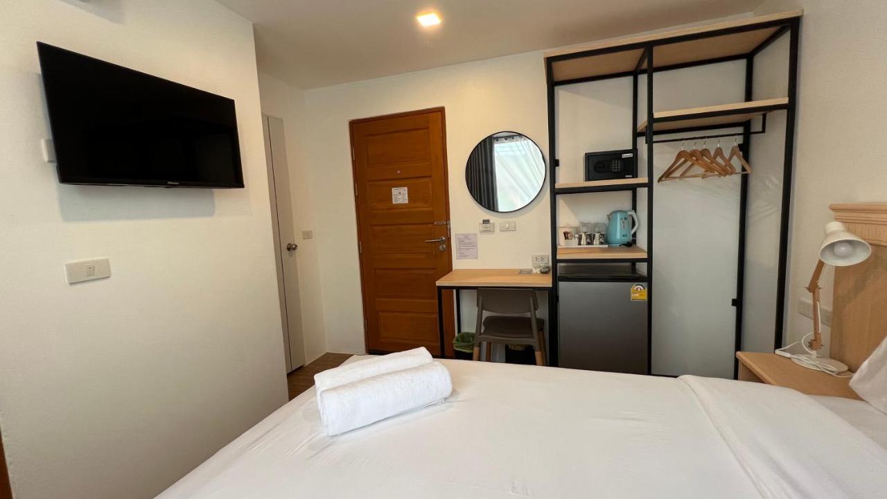 B3 House Hotel Kamala Beach Exterior photo
